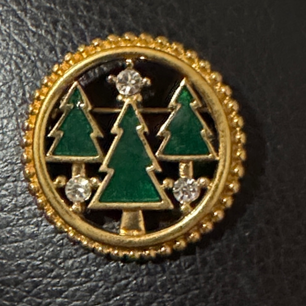 Vintage Monet Gold and Green Christmas Tree Brooch